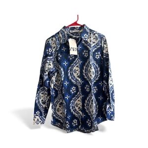 Zara Blue and White Patterned Blouse